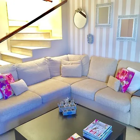 Bungalow Claudia Beachfront Casa vacanze *